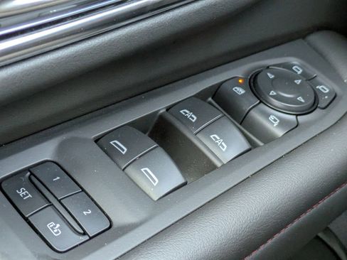 Used 2024 Chevrolet Tahoe RST w/ Luxury Package image 25