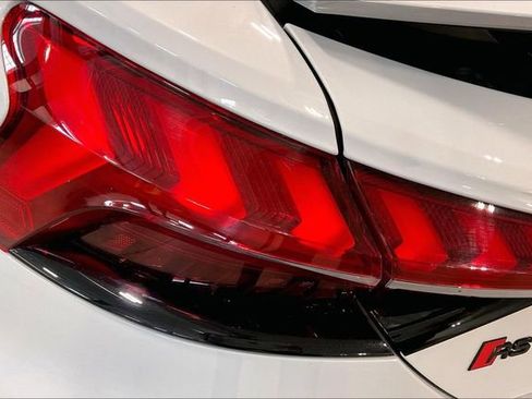 Certified 2023 Audi RS e-tron GT w/ Carbon Performance Package AWD/4WD image 29