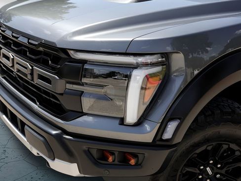 Used 2025 Ford F150 Raptor AWD/4WD image 3