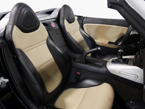 Used 2007 Saturn Sky w/ Premium Trim Pkg image 50