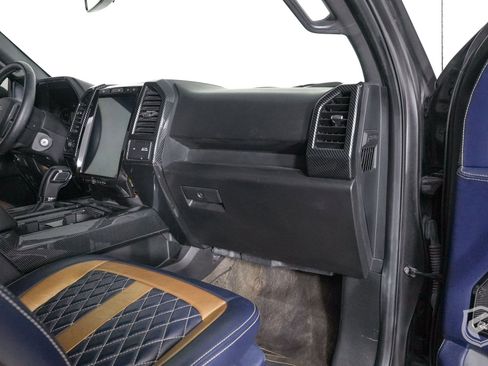 Used 2018 Ford F150 XLT w/ Equipment Group 302A Luxury image 29