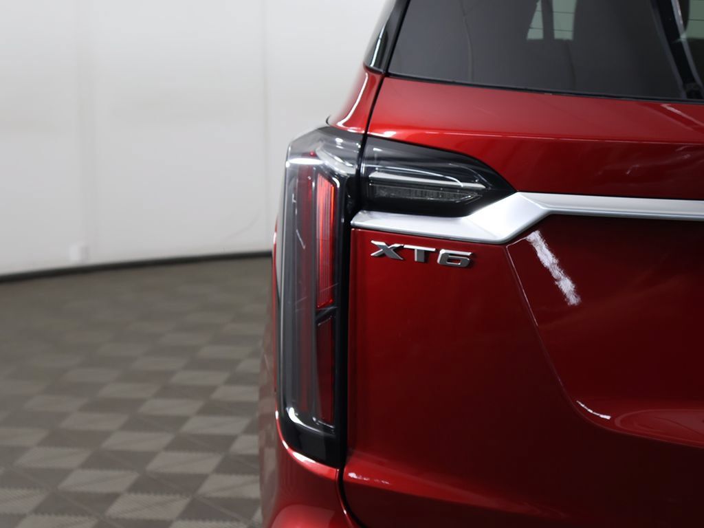 Used 2024 Cadillac XT6 Sport w/ LPO, Floor Liner Package AWD/4WD image 20