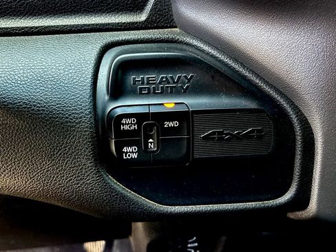 Used 2021 RAM 2500 Big Horn AWD/4WD image 20