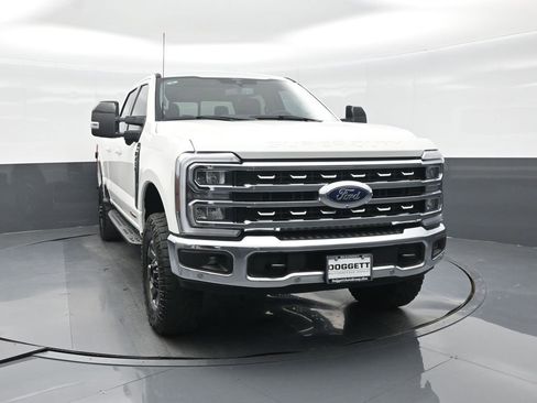Used 2024 Ford F250 Lariat w/ Lariat Ultimate Package image 7