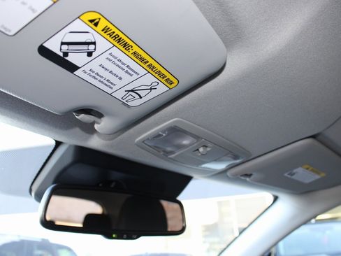 Used 2024 Mitsubishi Outlander Sport Ralliart image 24