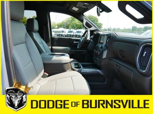 Used 2020 Chevrolet Silverado 1500 LTZ AWD/4WD image 16