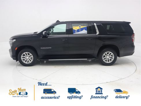 Used 2021 Chevrolet Suburban LT image 7