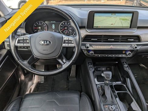 Certified 2021 Kia Telluride SX w/ SX Prestige Package image 18