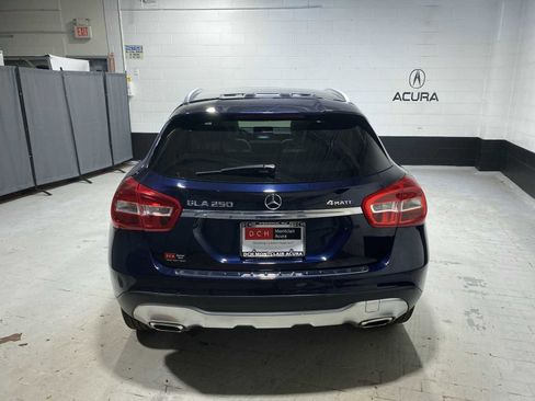 Used 2018 Mercedes-Benz GLA 250 4MATIC image 5