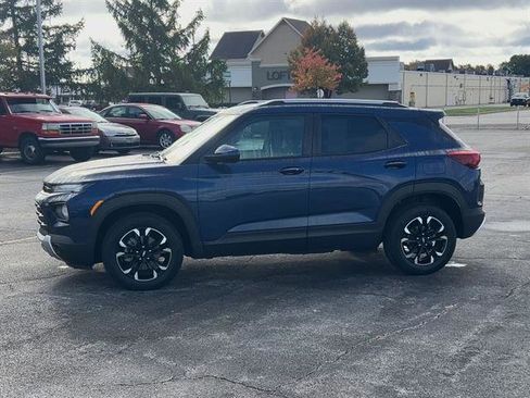 Used 2023 Chevrolet TrailBlazer LT w/ Convenience Package image 28