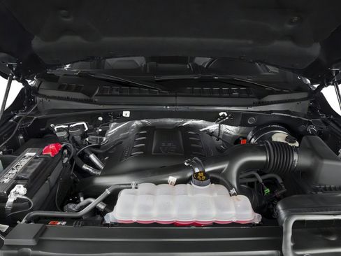 Used 2017 Ford F150 Lariat w/ Equipment Group 502A Luxury image 13