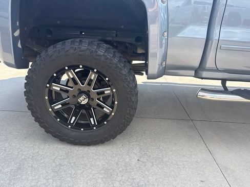 Used 2015 Chevrolet Silverado 1500 LT w/ All Star Edition AWD/4WD image 3