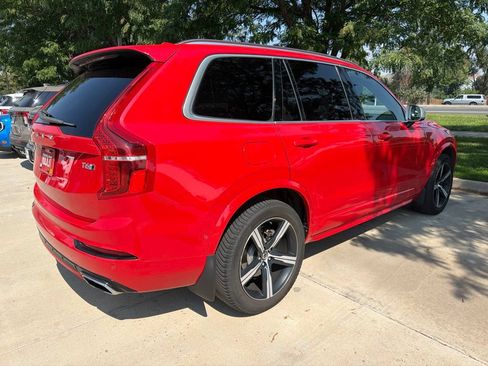 Used 2017 Volvo XC90 T6 R-Design w/ Vision Package AWD/4WD image 3