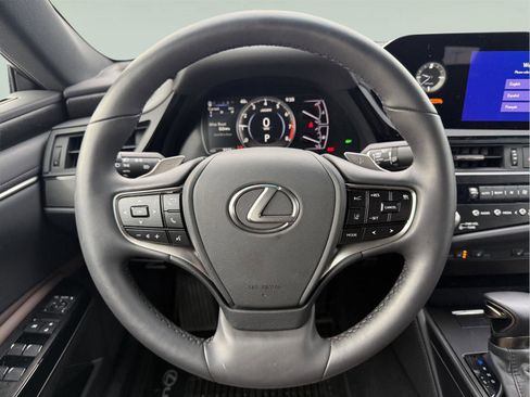 Certified 2025 Lexus ES 350 Base w/ Premium Package image 14