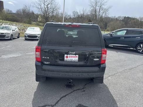 Used 2015 Jeep Patriot High Altitude AWD/4WD image 7