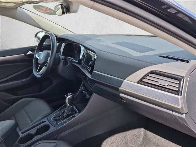 Used 2024 Volkswagen Jetta SE FWD image 18