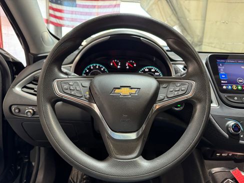 Used 2023 Chevrolet Malibu LT w/ Driver Confidence Package FWD image 21