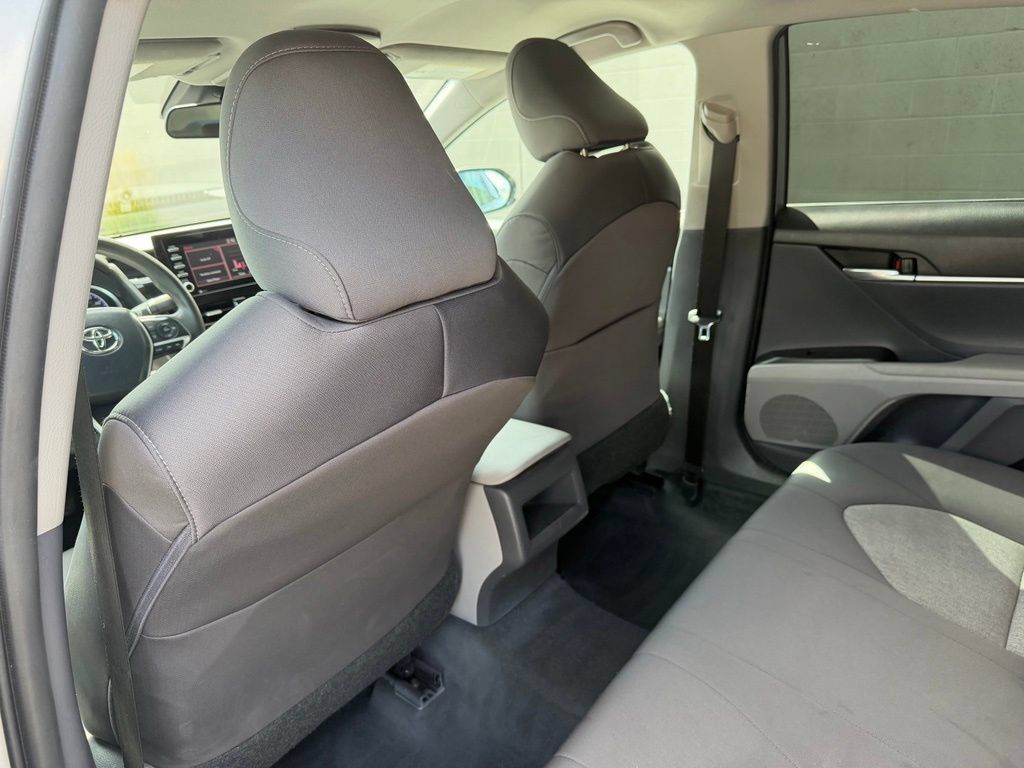Used 2021 Toyota Camry LE FWD image 23