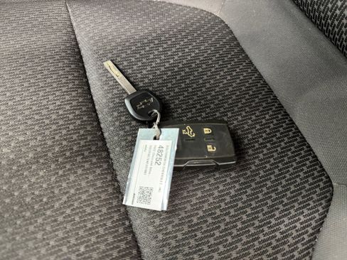 Used 2022 Chevrolet Silverado 3500 W/T w/ WT Convenience Package image 21