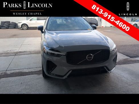 Used 2025 Volvo XC60 B5 Core w/ Climate Package AWD/4WD image 4