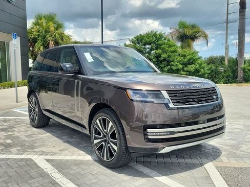 New 2026 Land Rover Range Rover SE AWD/4WD image 7