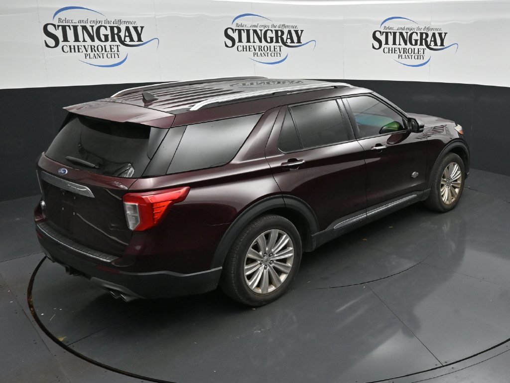 Used 2022 Ford Explorer King Ranch w/ Premium Technology Package RWD image 24