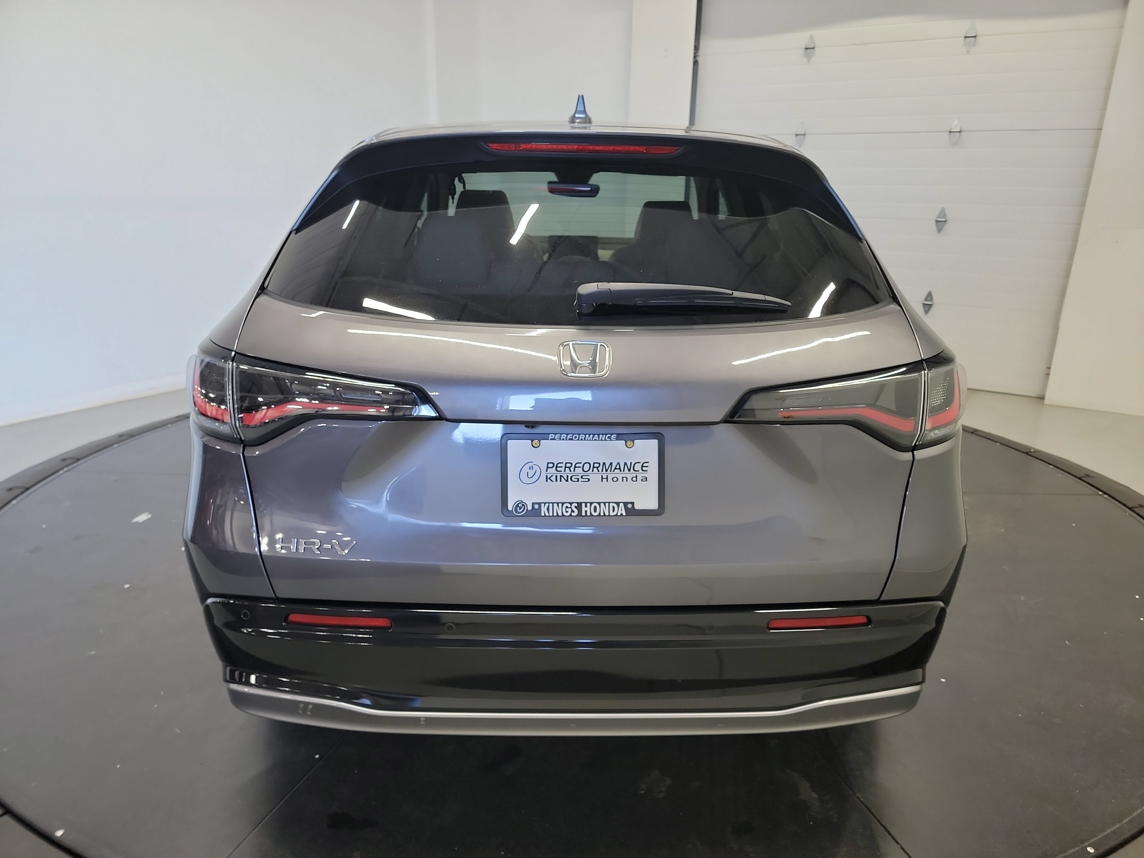 Used 2023 Honda HR-V EX-L image 8