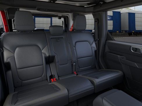 New 2026 Ford Bronco Outer Banks AWD/4WD image 11