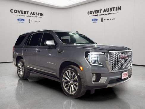 Used 2021 GMC Yukon Denali w/ Denali Premium Package image 7