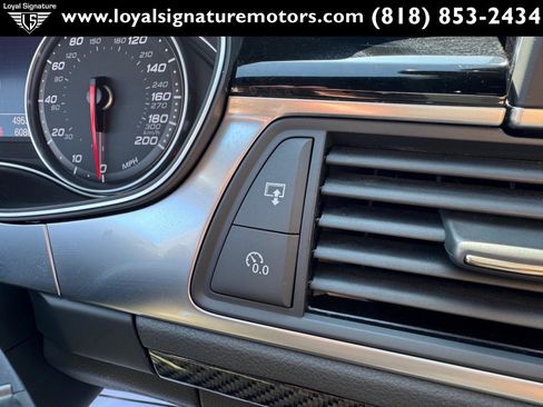 Used 2016 Audi RS 7 Prestige w/ Driver Assistance Package image 37