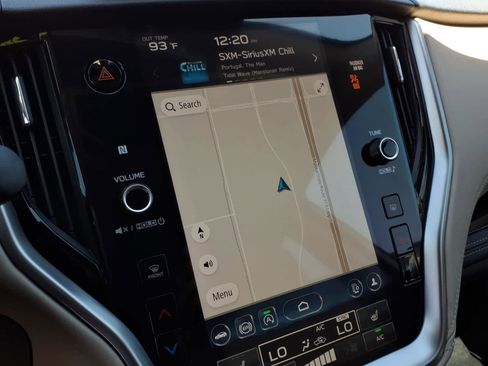 Used 2025 Subaru Outback Limited image 35