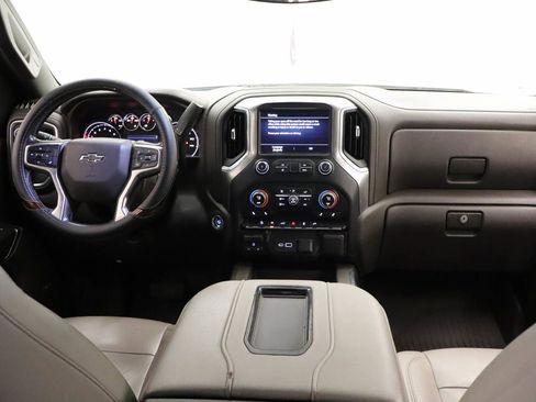 Used 2020 Chevrolet Silverado 1500 RST AWD/4WD image 6
