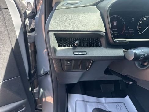 Certified 2024 Honda CR-V EX image 12