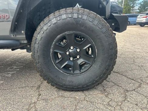 Used 2021 Jeep Gladiator Mojave w/ Trailer Tow Package AWD/4WD image 25