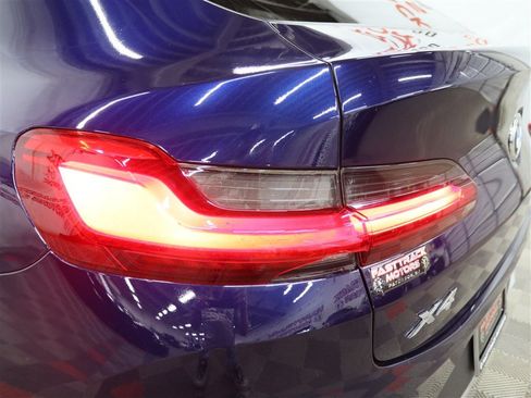 Used 2022 BMW X4 xDrive30i w/ Premium Package 2 AWD/4WD image 9