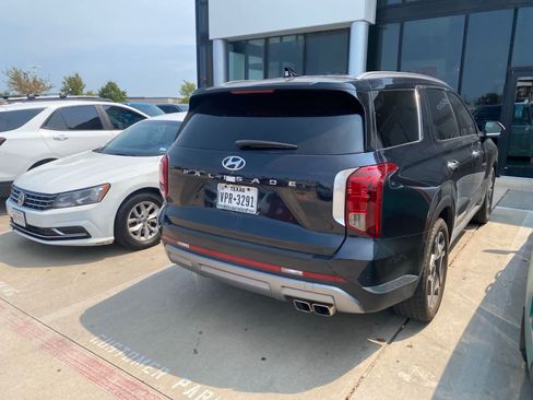 Used 2025 Hyundai Palisade Limited FWD image 6