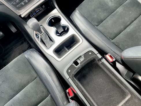 Used 2017 Jeep Grand Cherokee Altitude image 24