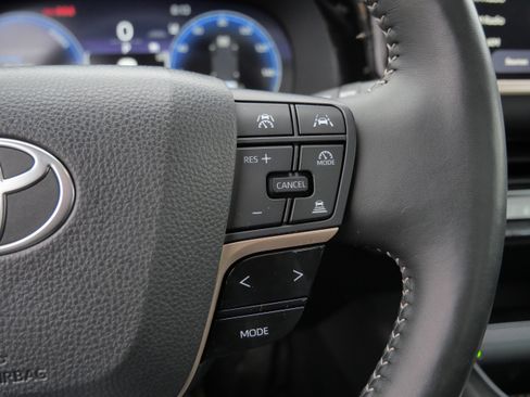 Certified 2026 Toyota Crown Limited w/ Advanced Technology Package image 29