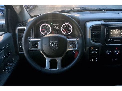 Used 2024 RAM 1500 Classic SLT image 5