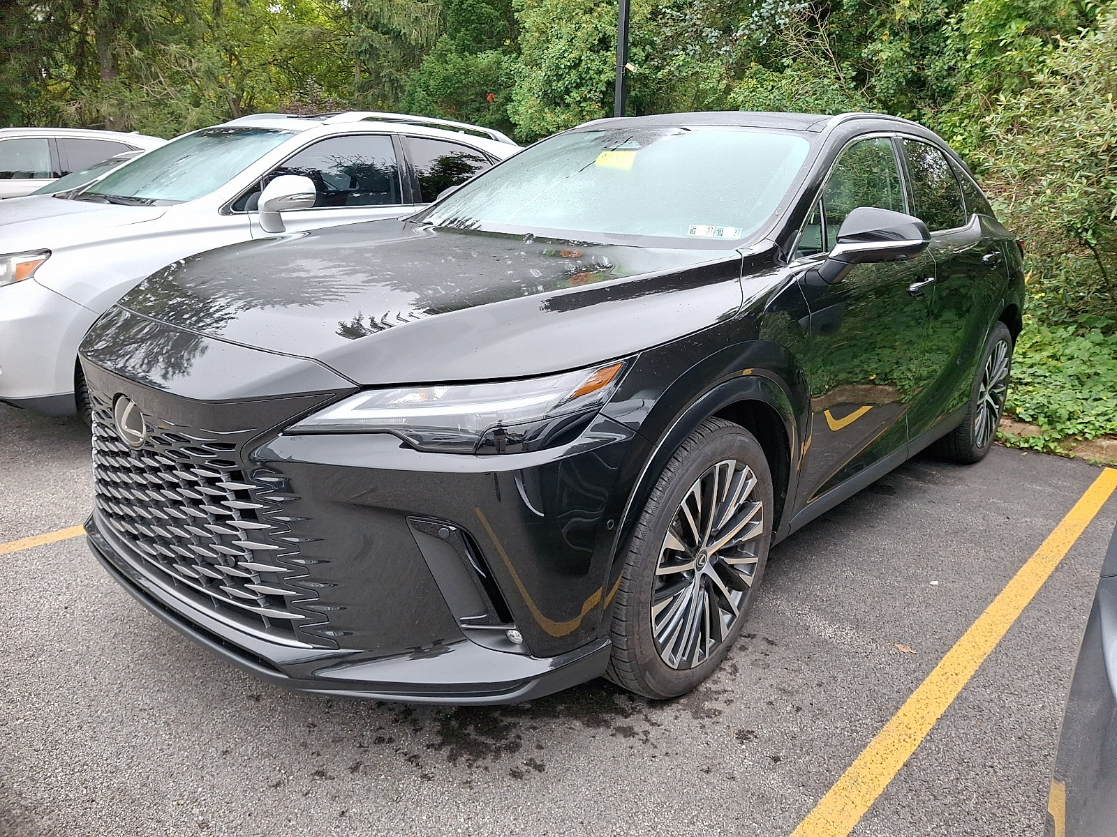Certified 2025 Lexus RX 350 w/ Convenience Package AWD/4WD image 2