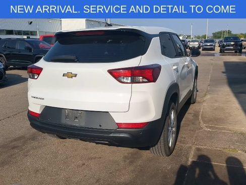 Used 2021 Chevrolet TrailBlazer LS FWD image 7