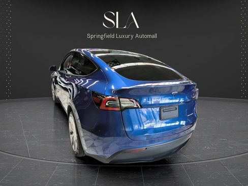 Used 2020 Tesla Model Y Long Range AWD/4WD image 5