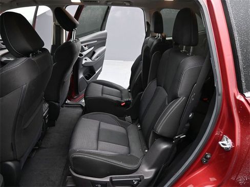 Used 2024 Subaru Ascent Premium w/ Convenience Package image 13