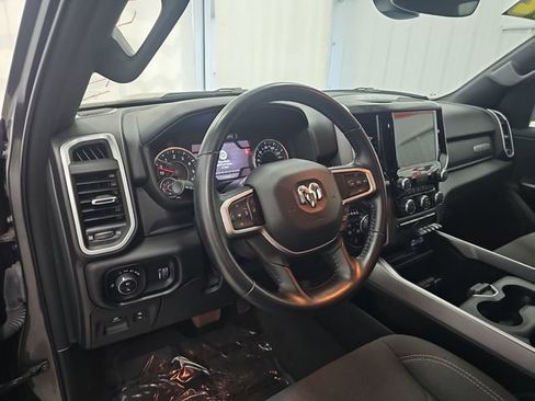 Used 2022 RAM 1500 Big Horn AWD/4WD image 36