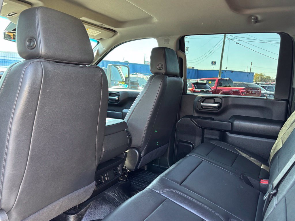 Used 2025 GMC Sierra 3500 Pro AWD/4WD image 13