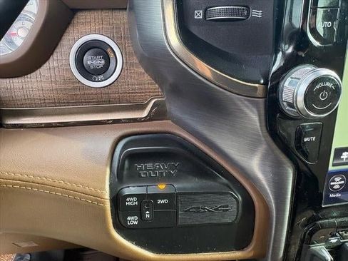 Used 2020 RAM 3500 Limited image 19