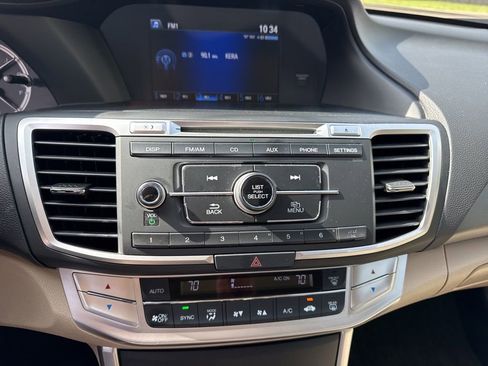 Used 2013 Honda Accord LX image 9