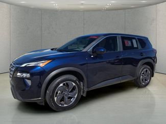 Used 2026 Nissan Rogue SV FWD video 1