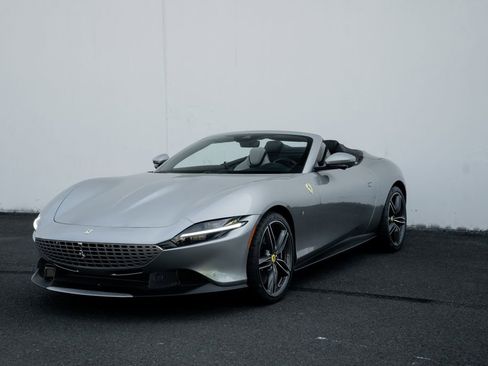 Certified 2024 Ferrari Roma Spider image 19