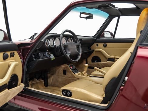 Used 1997 Porsche 911 Carrera 4S AWD/4WD image 41